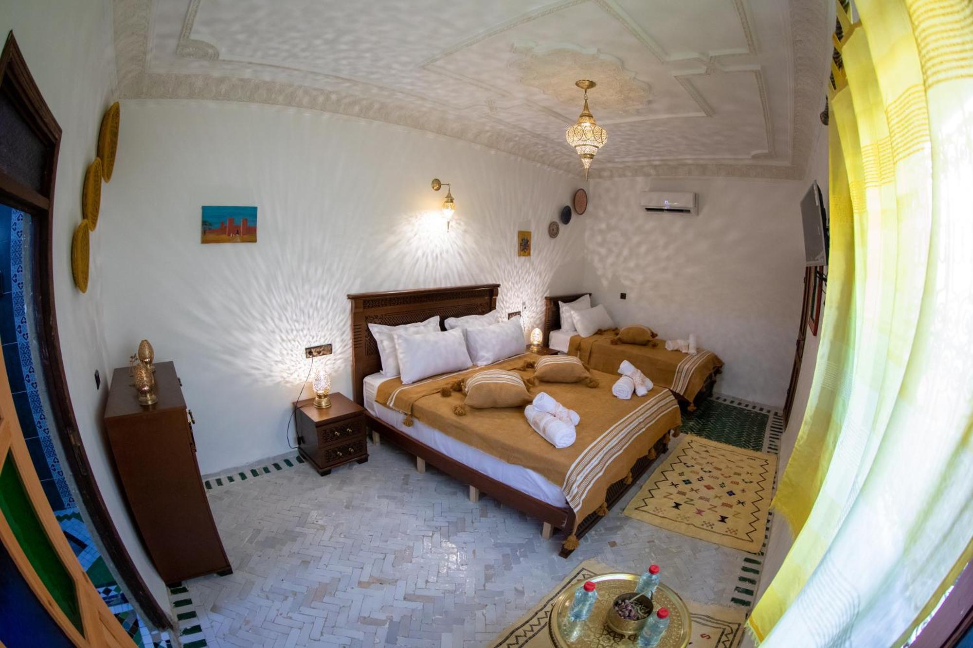 Taj Riad 4*
