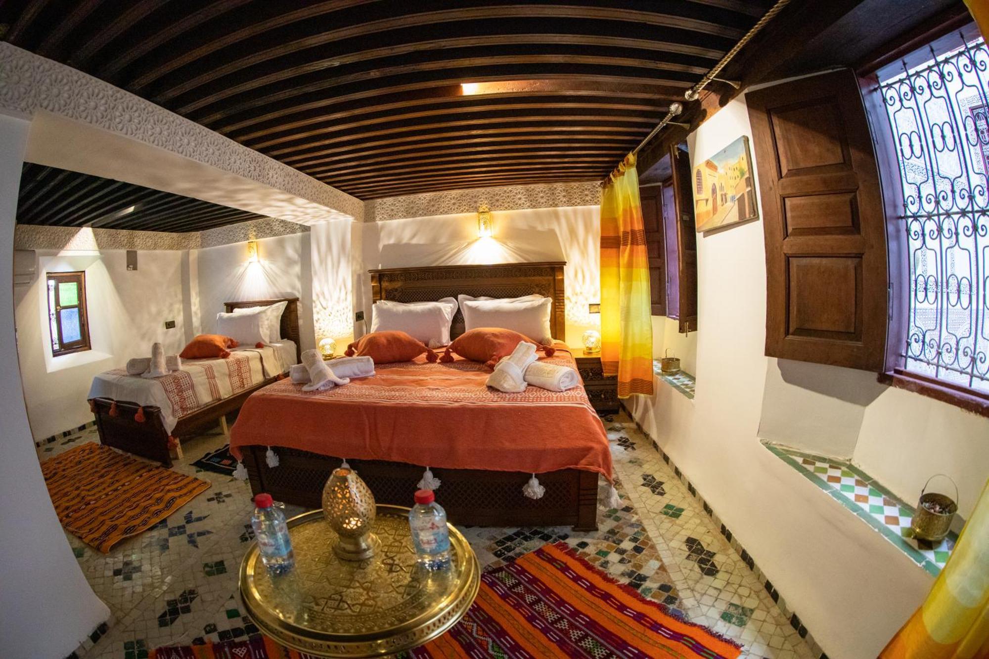Taj Riad Fez